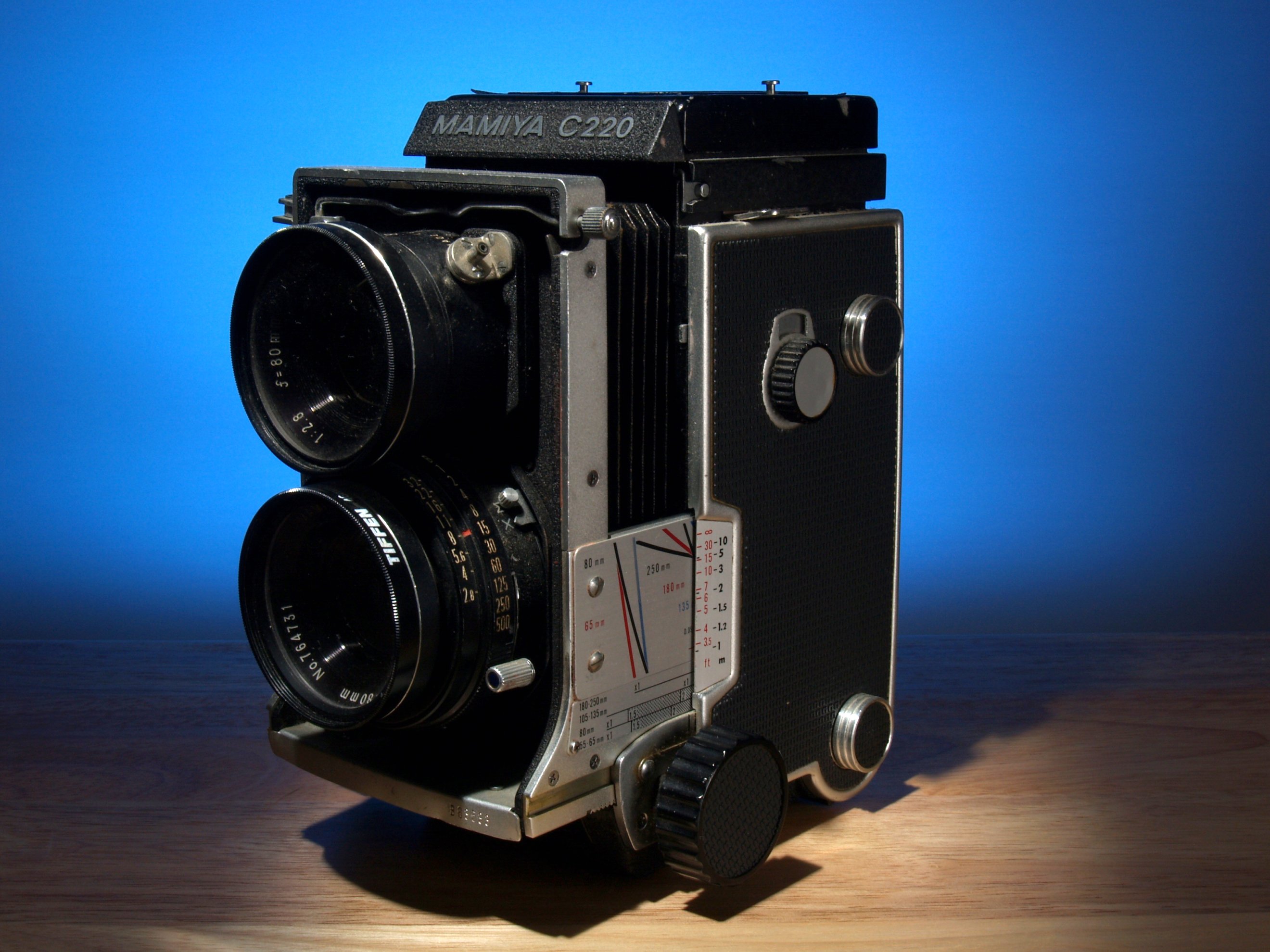 Mamiya C220 Professional TLR camera