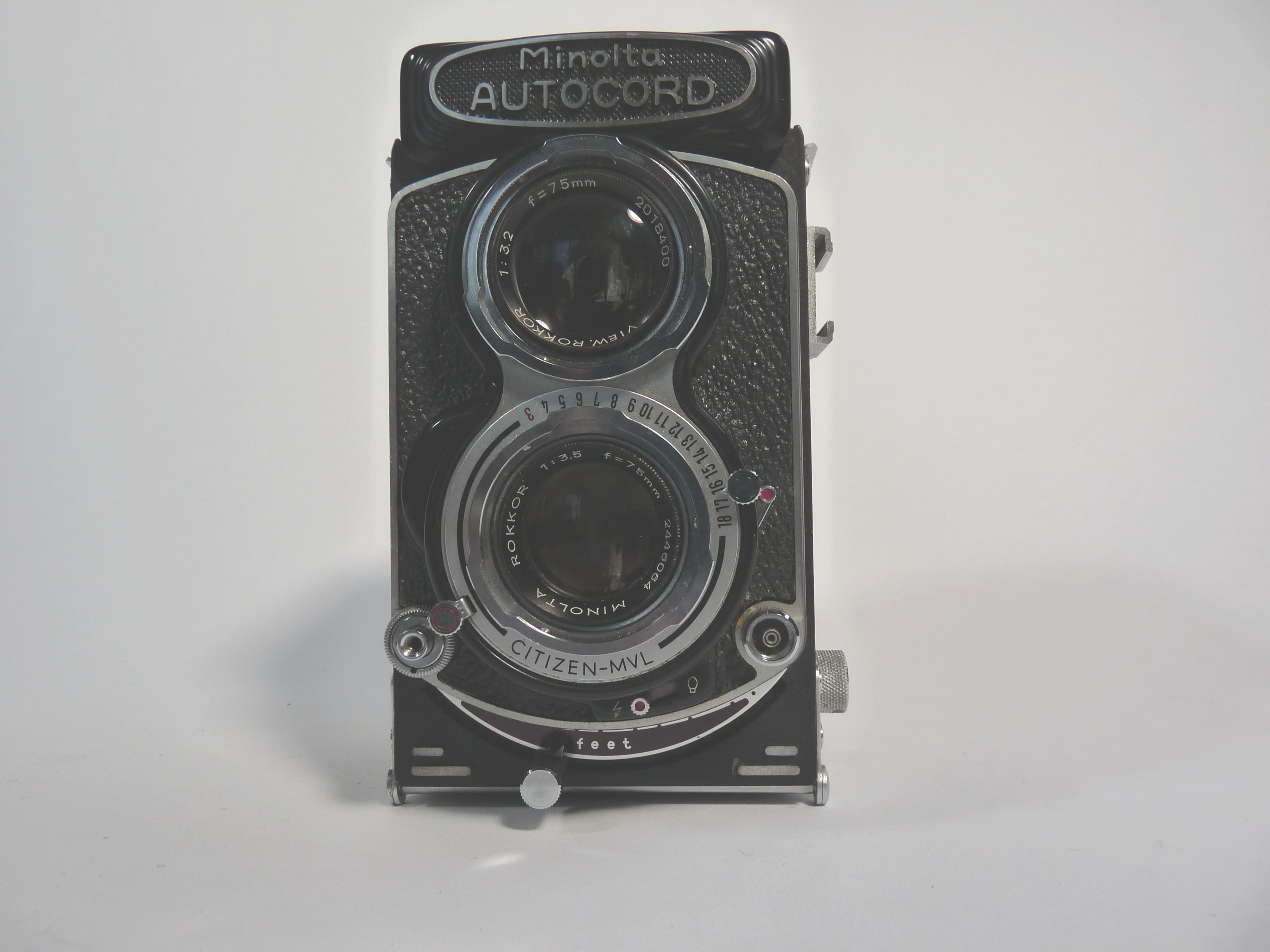 Minolta Autocord CdS TLR camera
